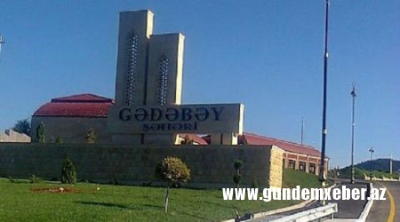 Gədəbəyin mərkəzi küçələri döyüş meydançasını xatırladır-ŞOK FAKTLAR