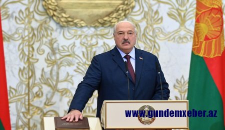 Lukaşenko: Belarusun gələcəyi üçün “möhkəm kişi” axtarıram