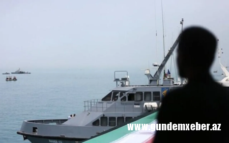 Konteyner gəmisi minaya düşərək batdı